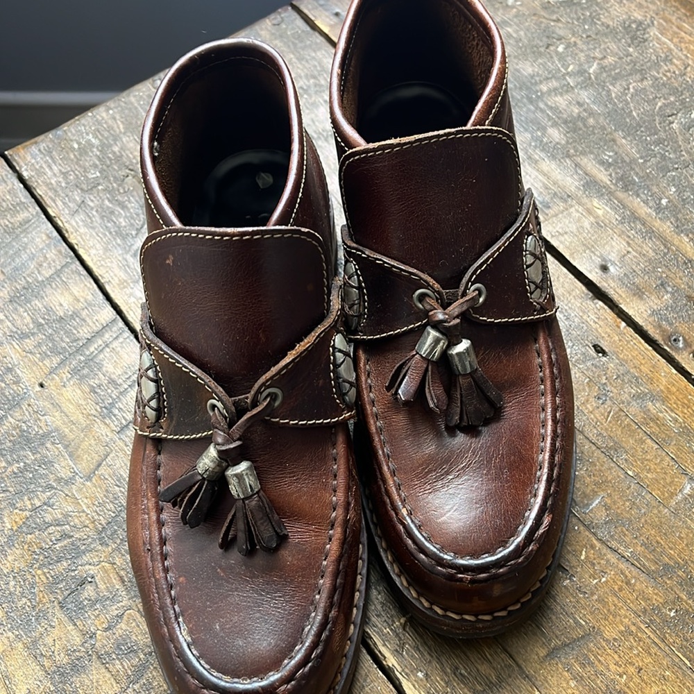 Vintage Cole Haan booties